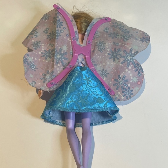 Barbie Fairytale Magic Brunette Fairy Doll - Picture 5 of 7